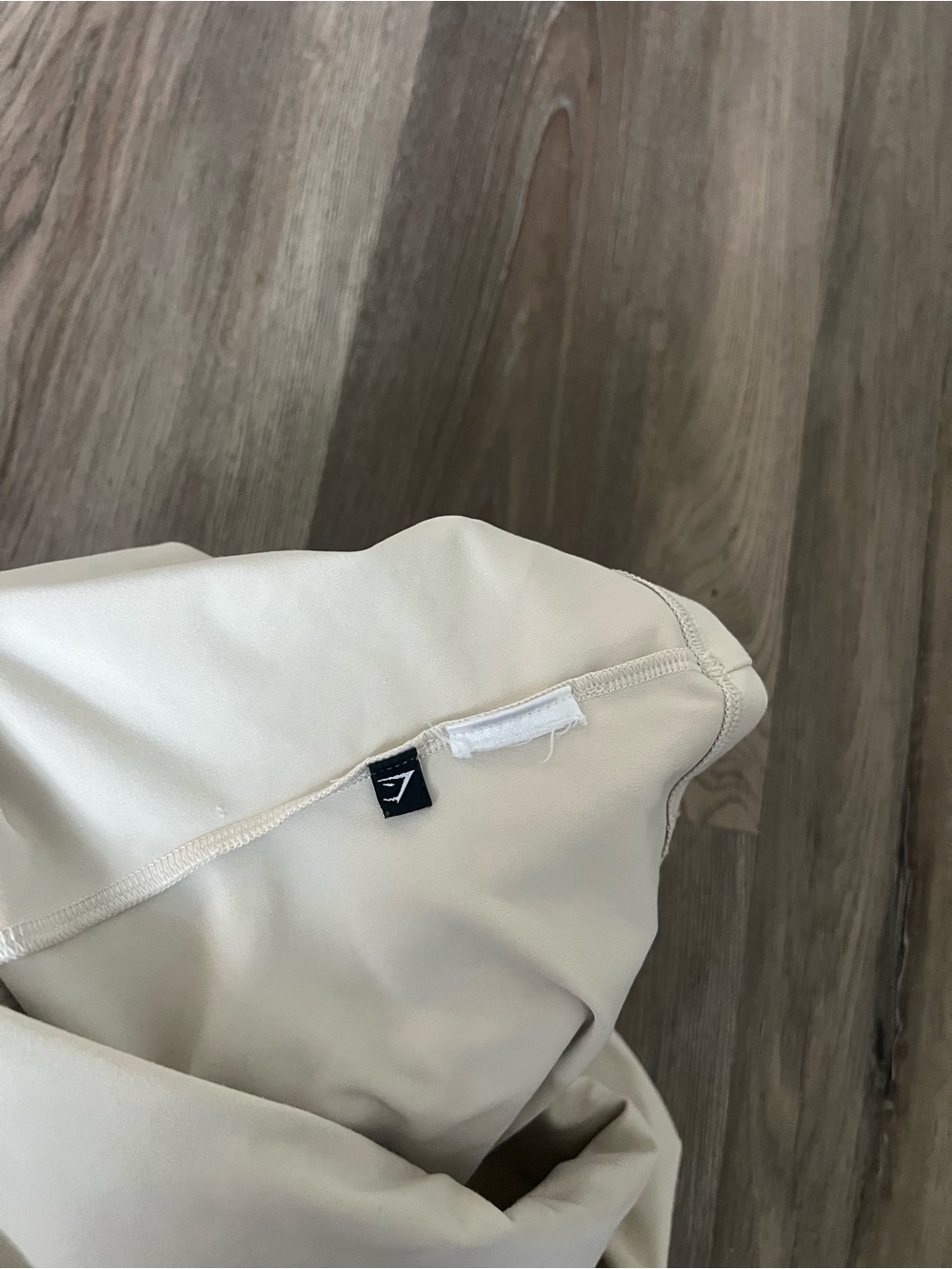 Gymshark One-Shoulder Cream Tank Top - Picture 5 of 5